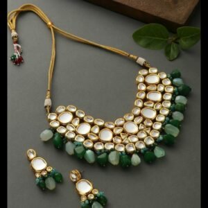 Green Bottle Mani and Kundan Choker with Earring